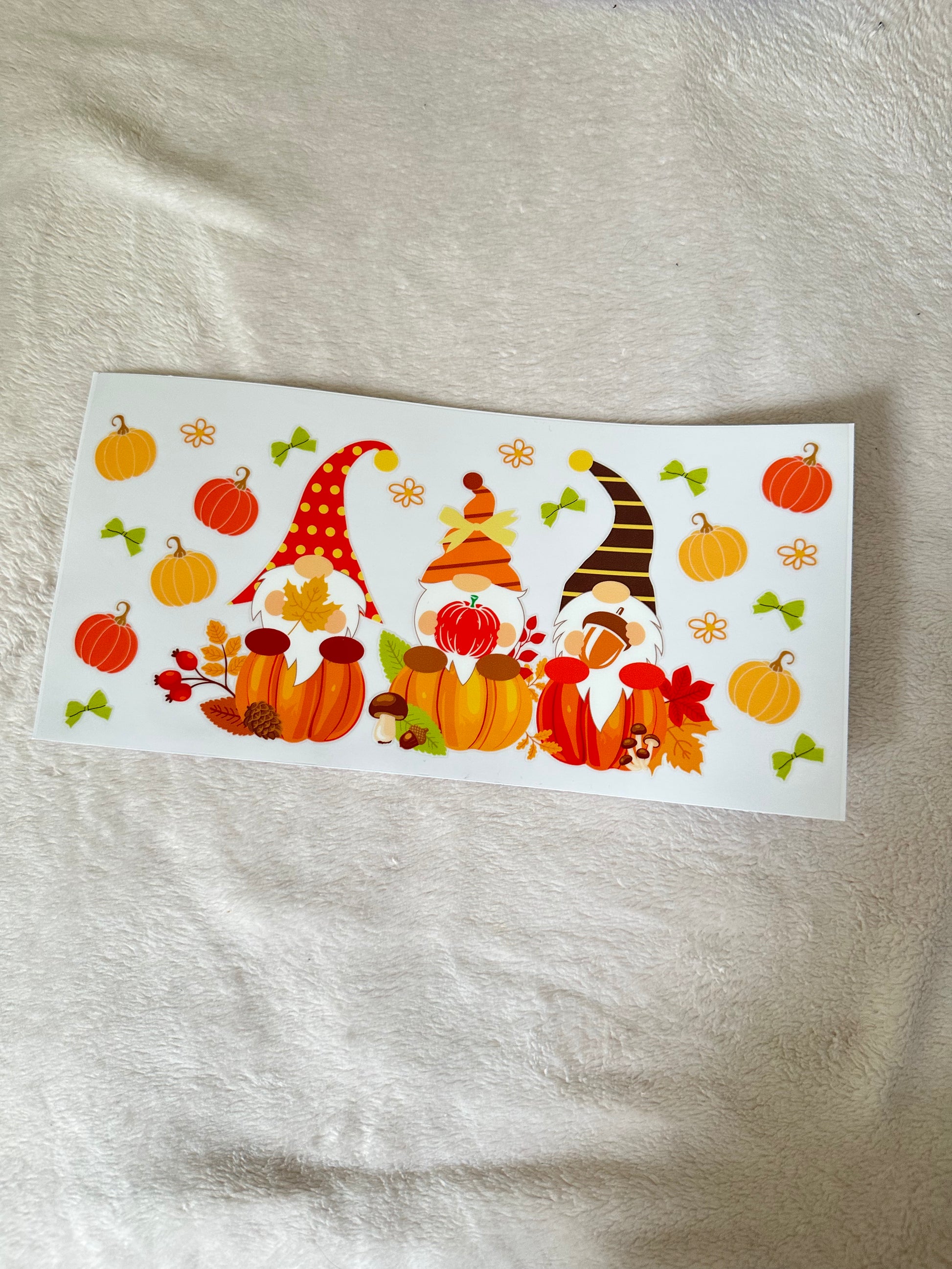 Fall gnomes