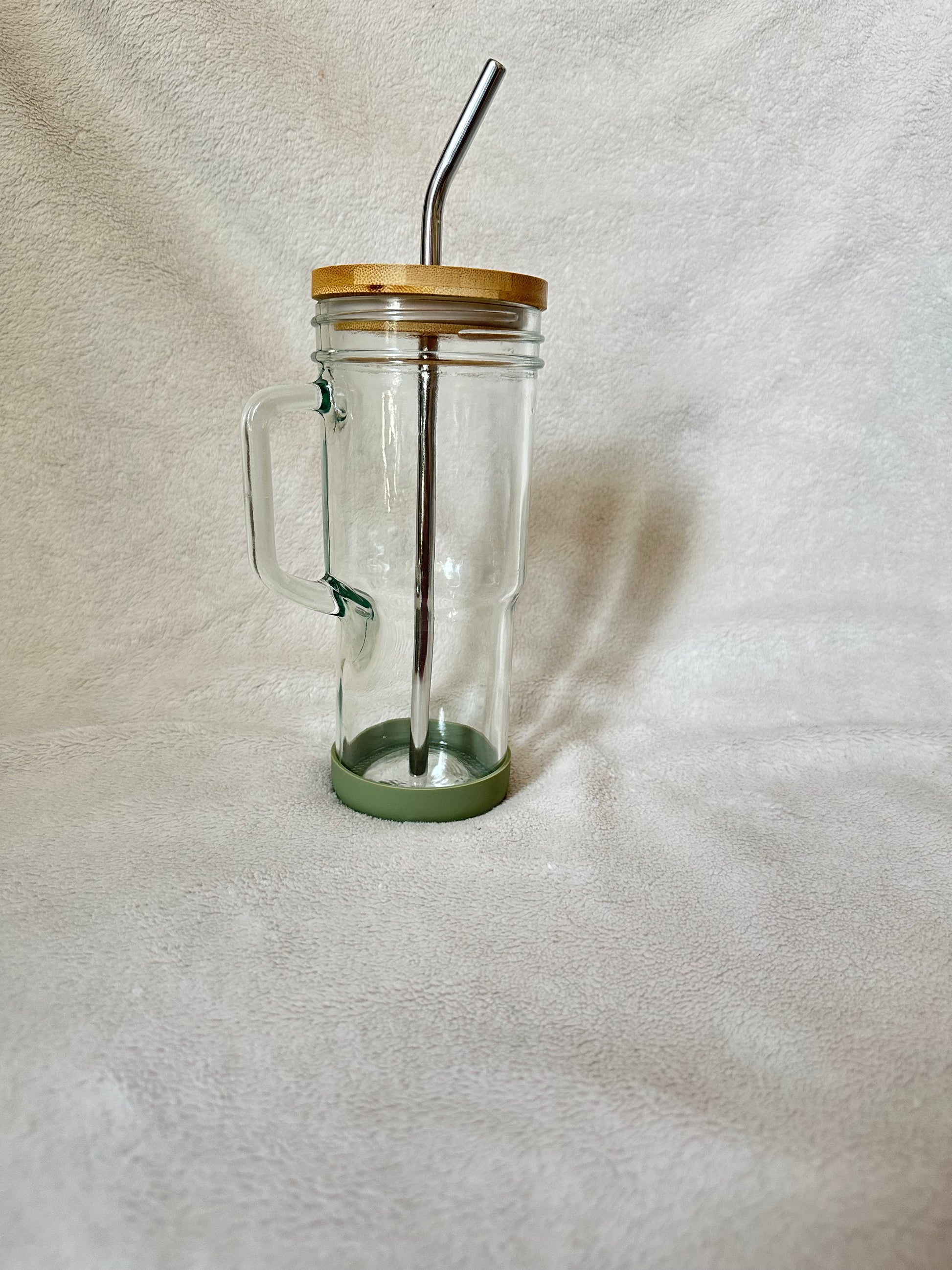 24oz glass tumbler- green silicone cover