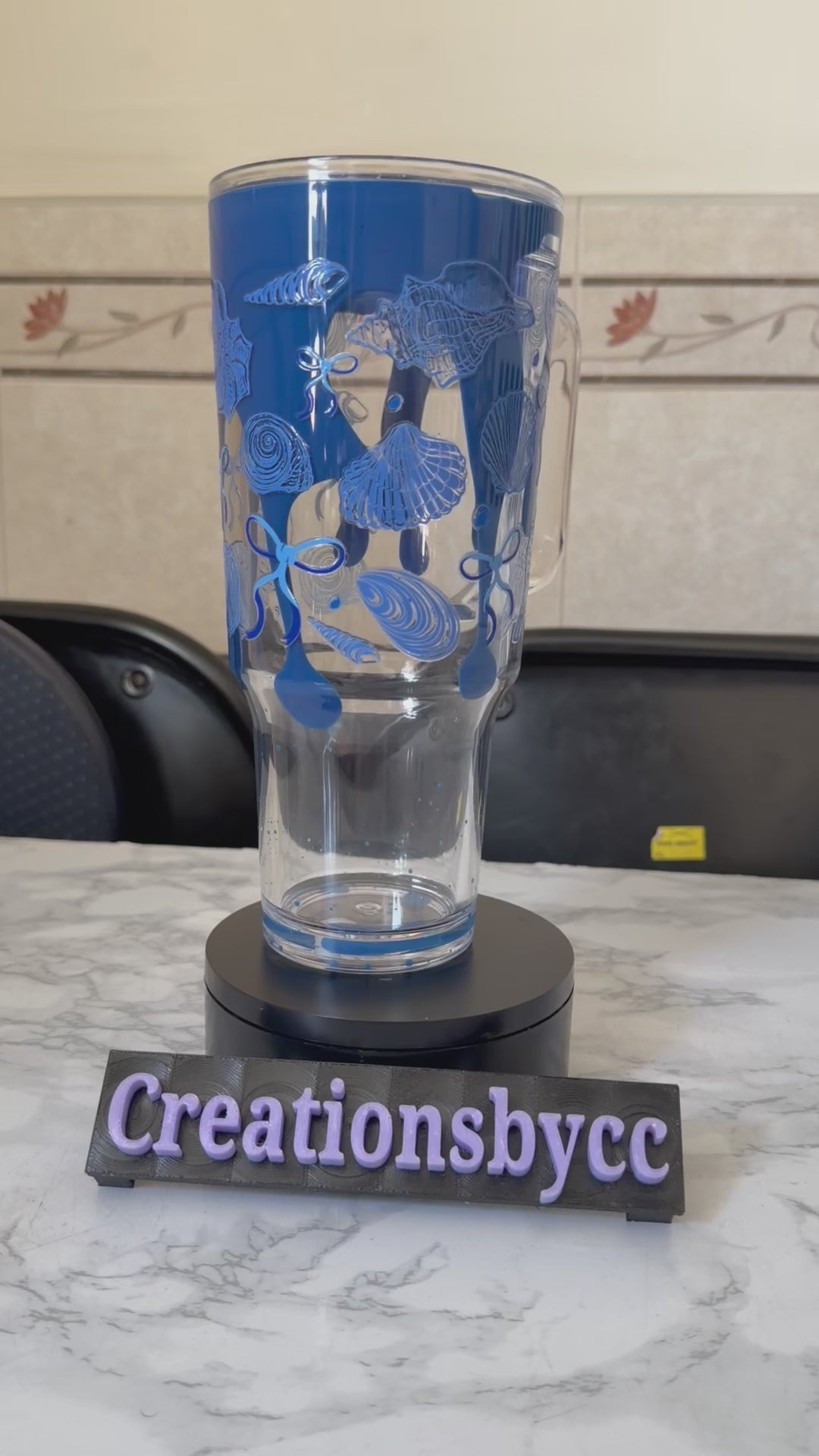 30oz acrylic with handle